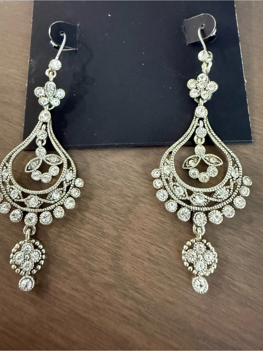 Monet Women’s Hook Pierced Dangle Earrings Silver Tone Clear Rhinestones - Picture 1 of 6
